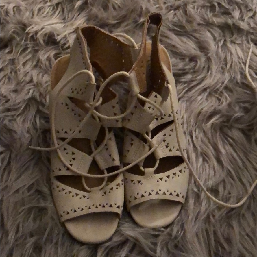Lucky Brand Heeled Sandals 7.5